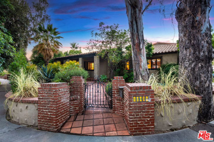3 Bed Home for Sale in Studio City, California