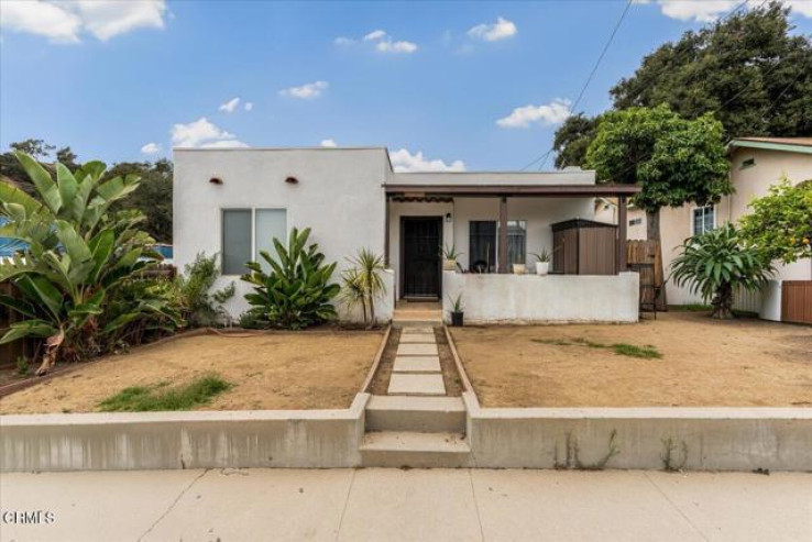 3 Bed Home for Sale in Santa Paula, California