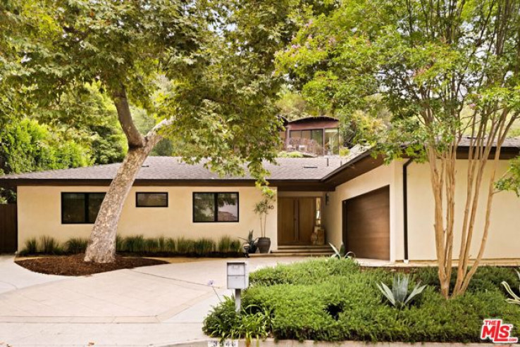 4 Bed Home for Sale in Los Angeles, California