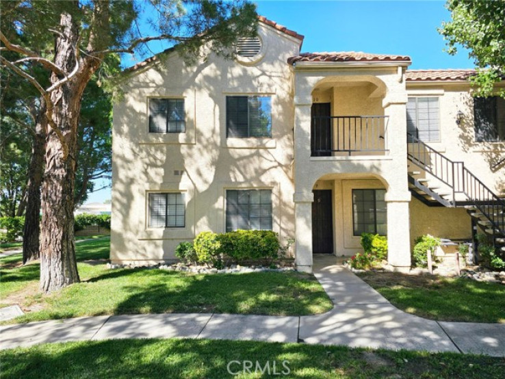 2 Bed Home for Sale in Palmdale, California