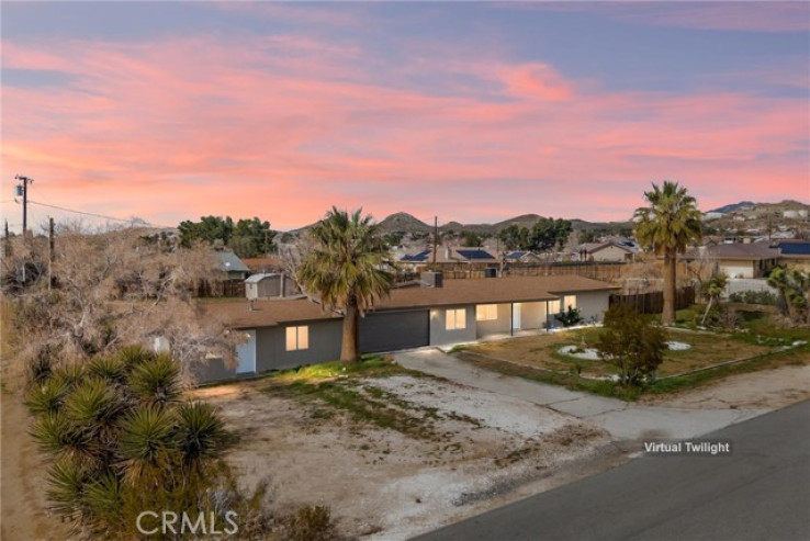 5 Bed Home for Sale in Apple Valley, California