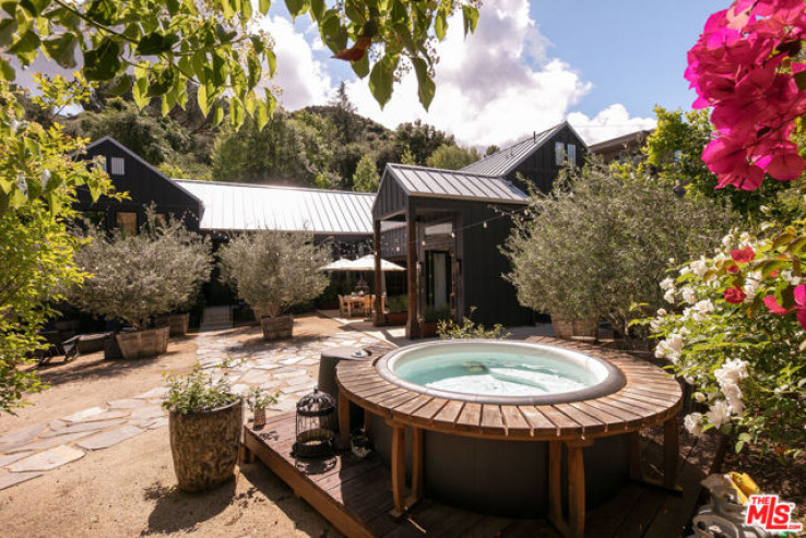 3 Bed Home for Sale in Agoura Hills, California