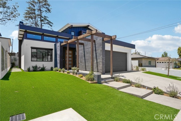 4 Bed Home for Sale in Torrance, California