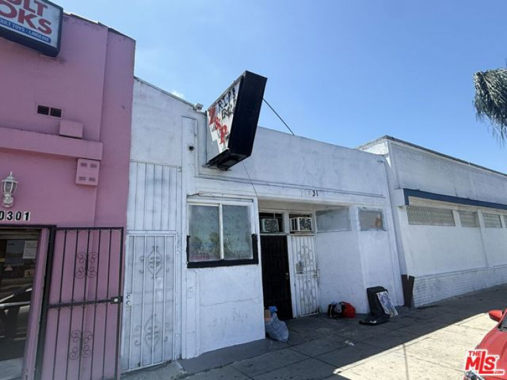  Commercial for Sale in Inglewood, California