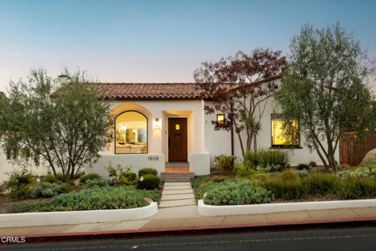 3 Bed Home for Sale in Ventura, California