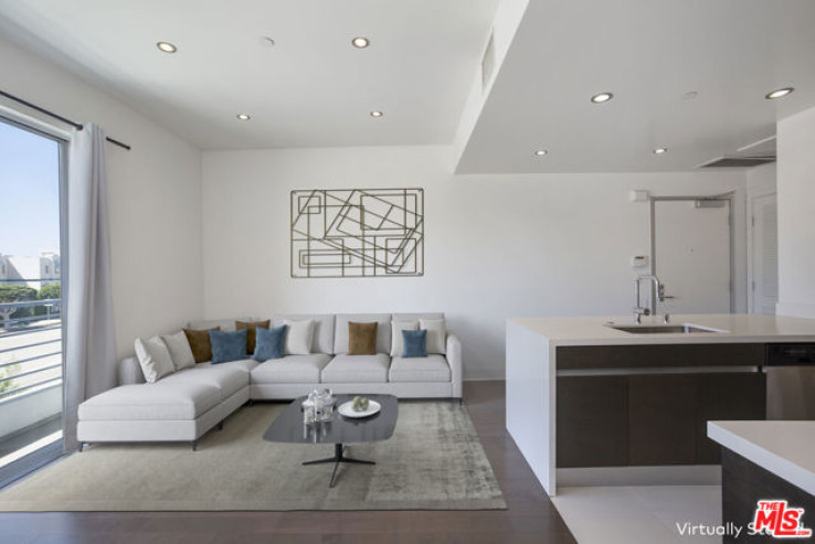 2 Bed Home for Sale in Playa del Rey, California
