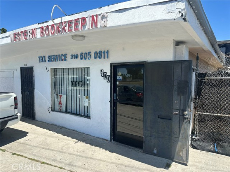 Residential Income in Compton S of Rosecrans, E of Alameda