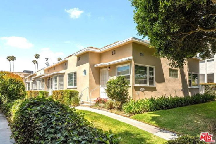 1 Bed Home for Sale in Santa Monica, California