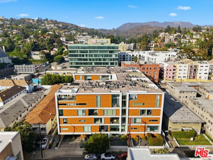 2 Bed Home for Sale in Los Angeles, California