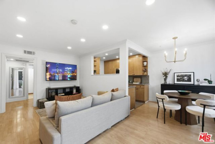 Residential Home in Brentwood