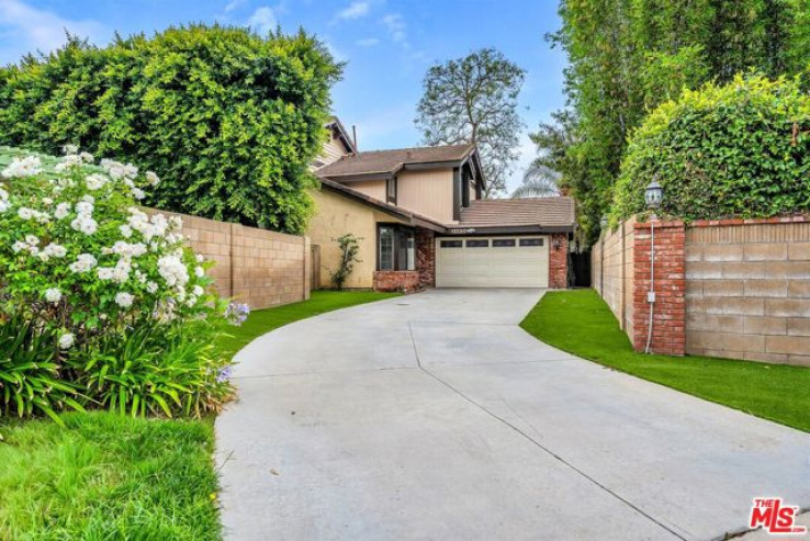 4 Bed Home for Sale in Sherman Oaks, California