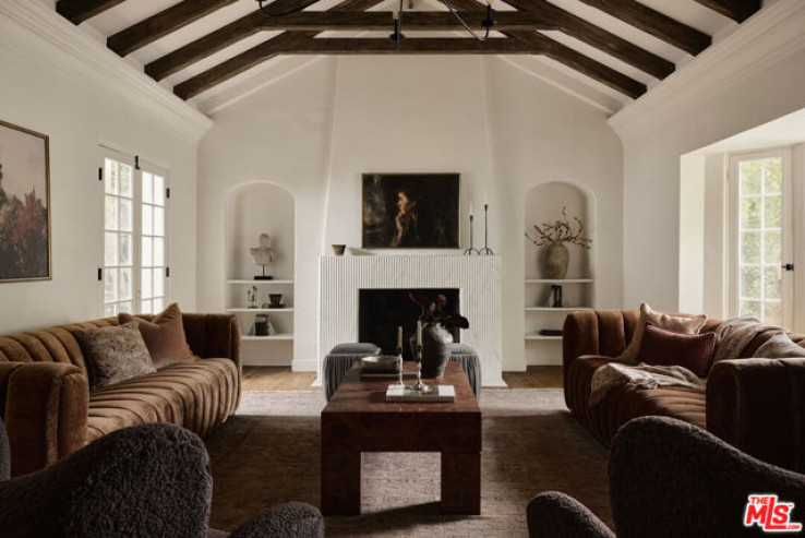 3 Bed Home for Sale in Beverly Hills, California