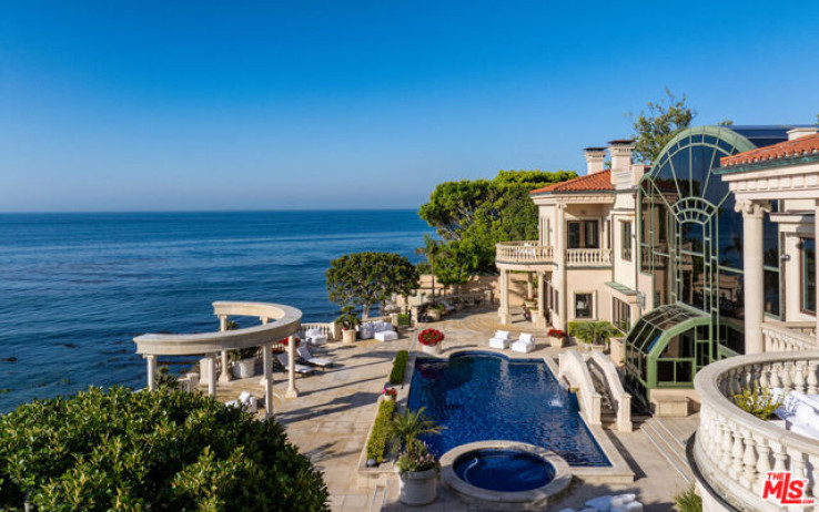 9 Bed Home for Sale in Malibu, California