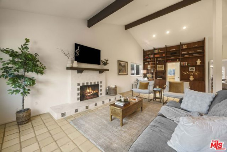 3 Bed Home for Sale in North Hollywood, California