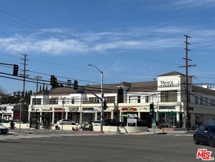  Commercial for Sale in Los Angeles, California