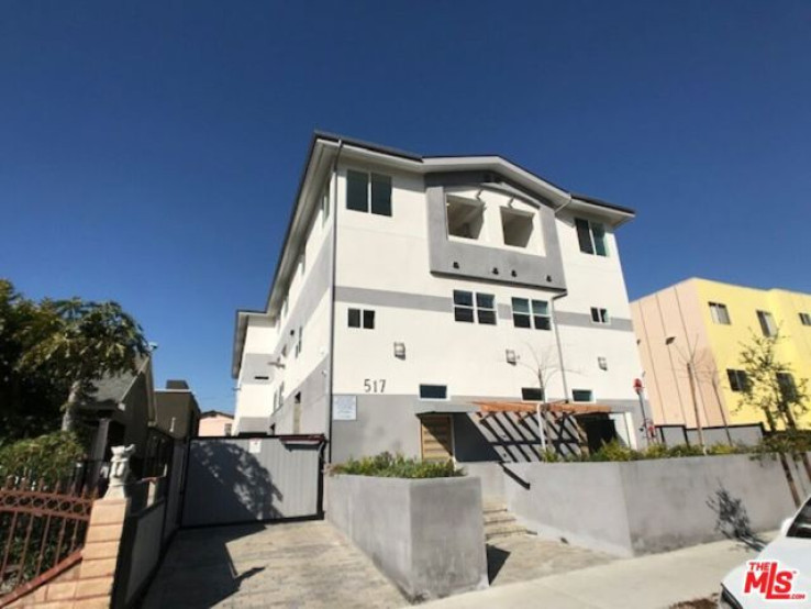 Residential Income in Mid-Wilshire