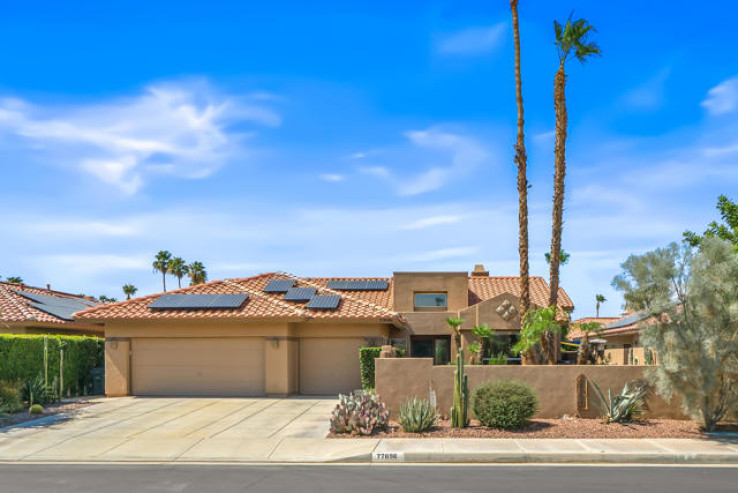 3 Bed Home for Sale in Palm Desert, California