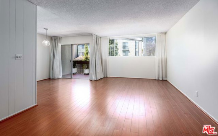 1 Bed Home for Sale in Culver City, California