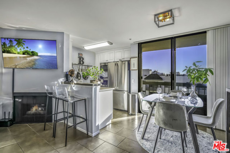 1 Bed Home for Sale in Los Angeles, California