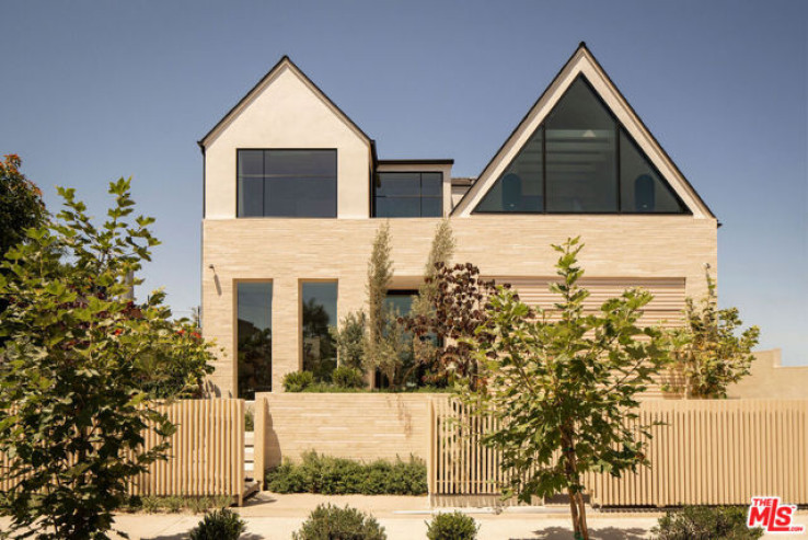Residential Home in Culver City