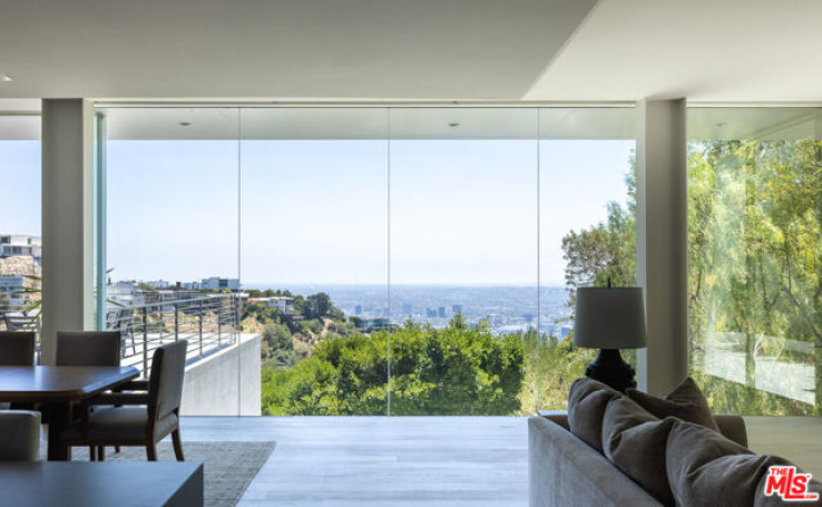 6 Bed Home for Sale in West Hollywood, California