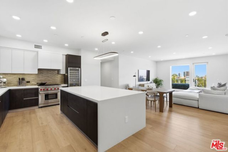 3 Bed Home for Sale in Los Angeles, California