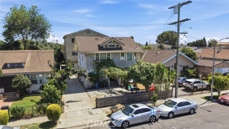  Income Home for Sale in Los Angeles, California