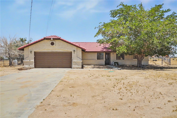 Residential Home in Phelan