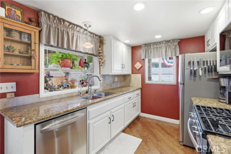2 Bed Home for Sale in Newhall, California