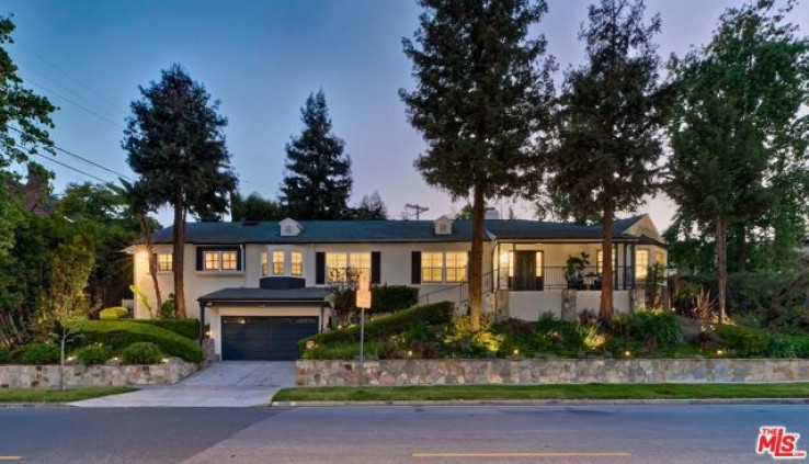 3 Bed Home for Sale in Los Angeles, California