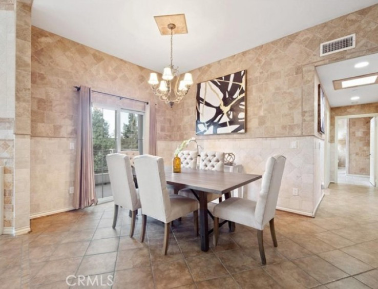 2 Bed Home for Sale in Studio City, California