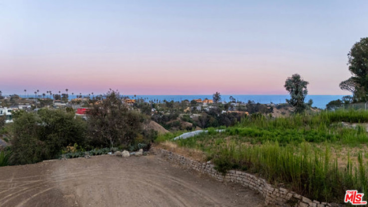  Land for Sale in Pacific Palisades, California