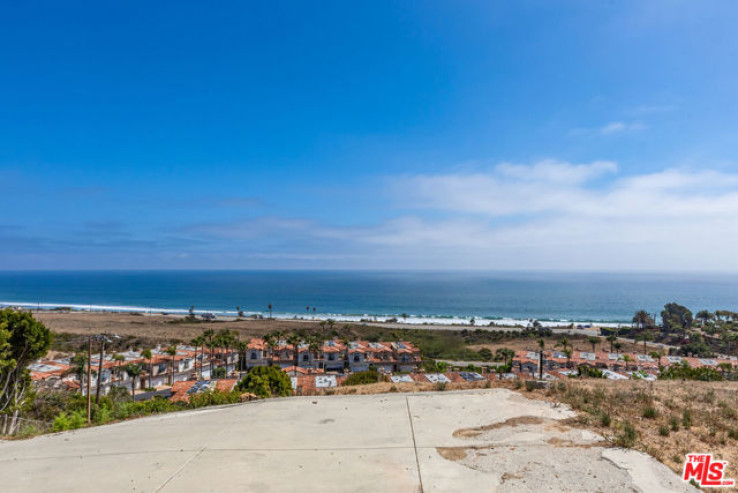 Land for Sale in Malibu, California