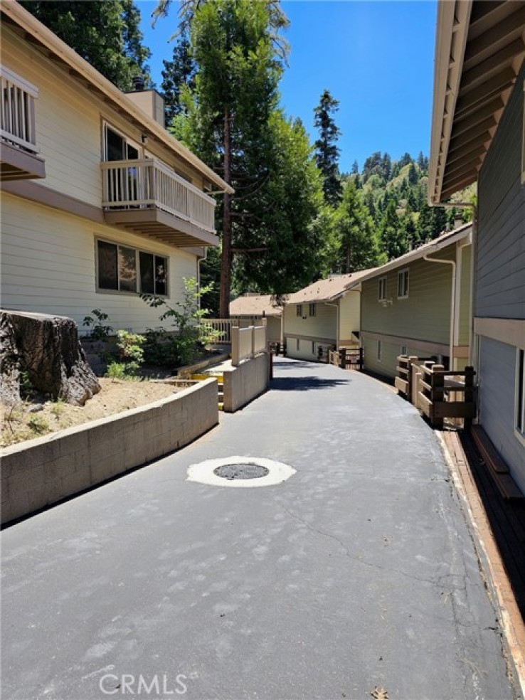 2 Bed Home for Sale in Lake Arrowhead, California
