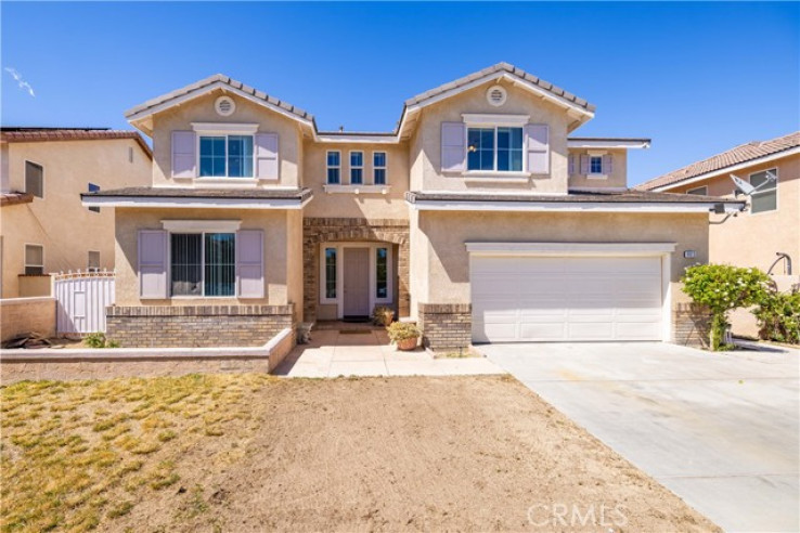 6 Bed Home for Sale in Lancaster, California