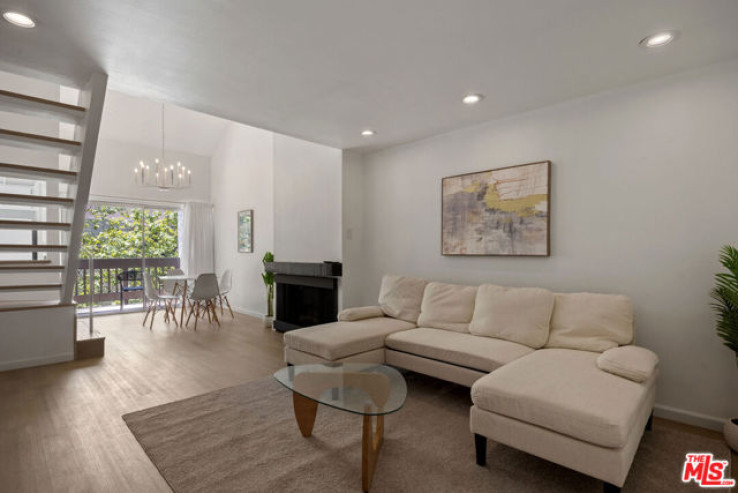 1 Bed Home for Sale in Culver City, California