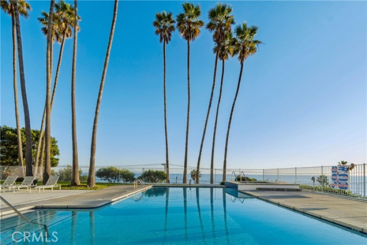  Income Home for Sale in Pacific Palisades, California