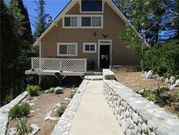 3 Bed Home for Sale in Lake Arrowhead, California
