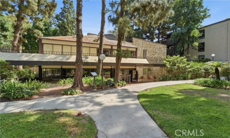 2 Bed Home for Sale in Playa del Rey, California