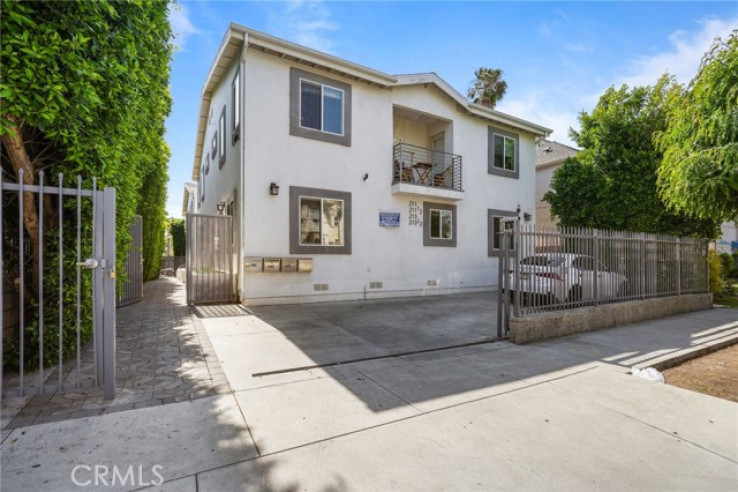  Income Home for Sale in Los Angeles, California