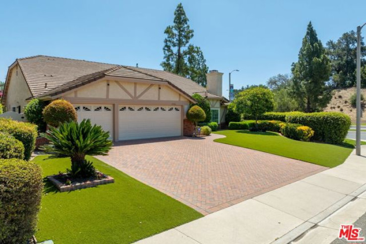 4 Bed Home for Sale in Agoura Hills, California