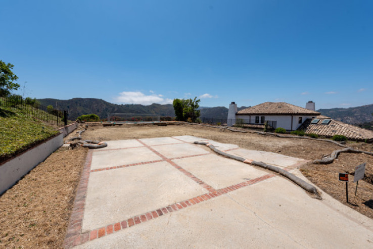  Land for Sale in Pacific Palisades, California