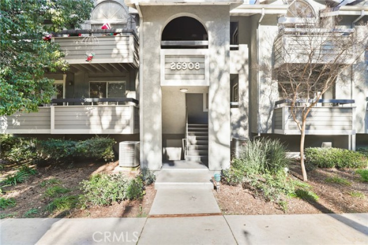 2 Bed Home for Sale in Canyon Country, California