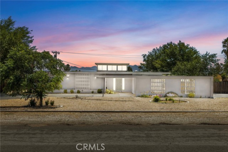Residential Home in Apple Valley
