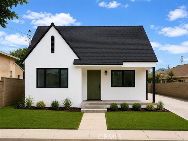 2 Bed Home for Sale in Los Angeles, California