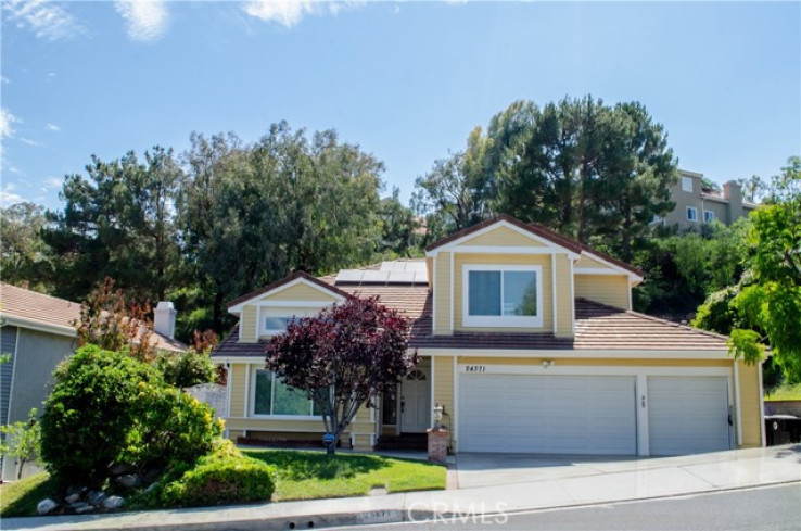 5 Bed Home for Sale in Newhall, California