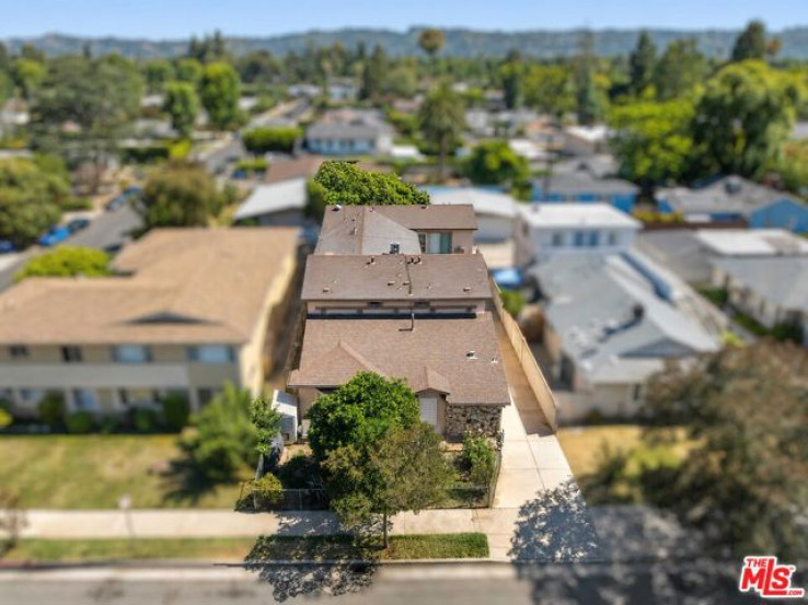  Income Home for Sale in Sherman Oaks, California