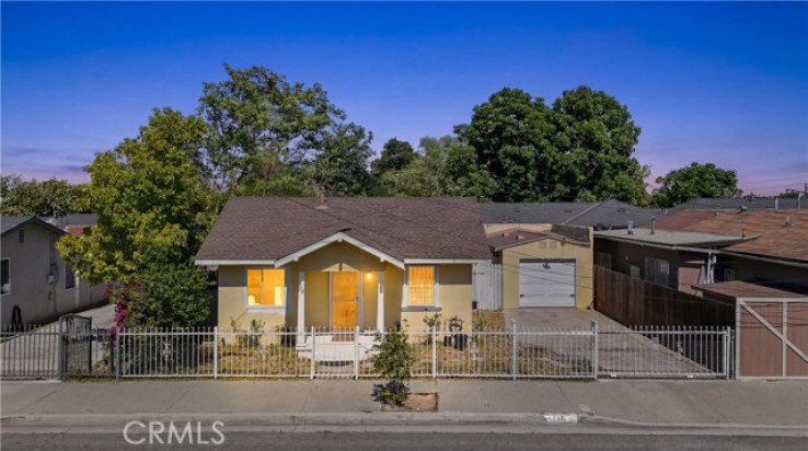 Residential Home in Compton S of Rosecrans, E of Central,W of Ala