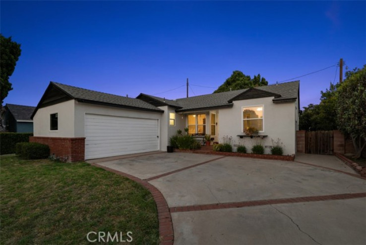 3 Bed Home for Sale in Van Nuys, California