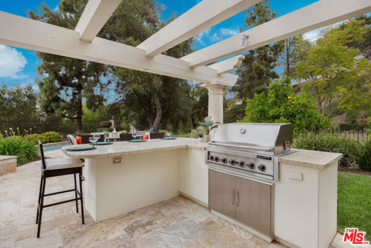 4 Bed Home for Sale in Thousand Oaks, California